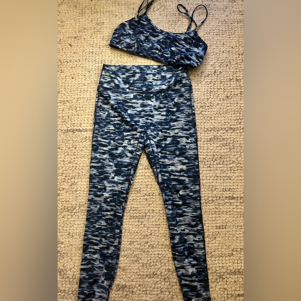 Fabletics sports bra and legging set